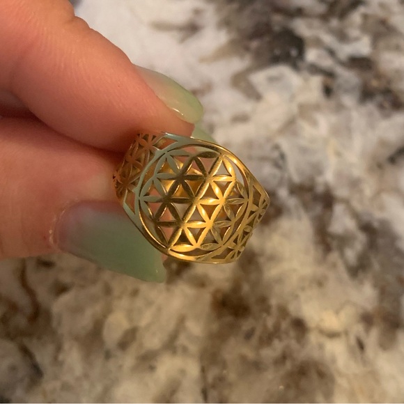 Vintage Gold Plated Flower of Life Ring, Stainless Steel, Approx. Size 7 - Picture 3 of 6